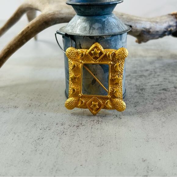 Vintage Leslie Block Prip Star and Moon Brooch - Picture 8 of 10